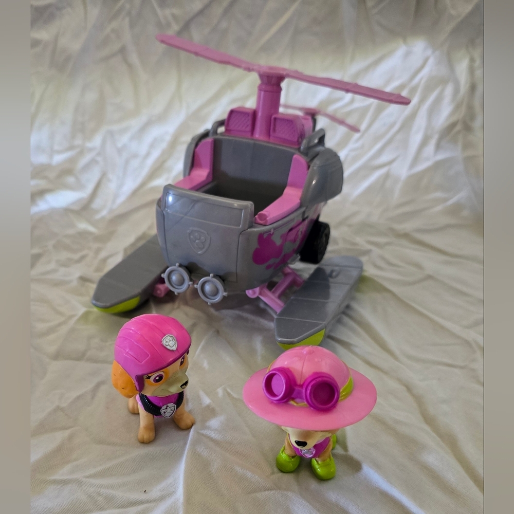 Paw Patrol Jungle Skye's Helicopter Rare With BONUS